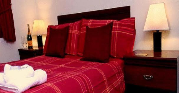 קרו The Waverley Hotel מראה חיצוני תמונה